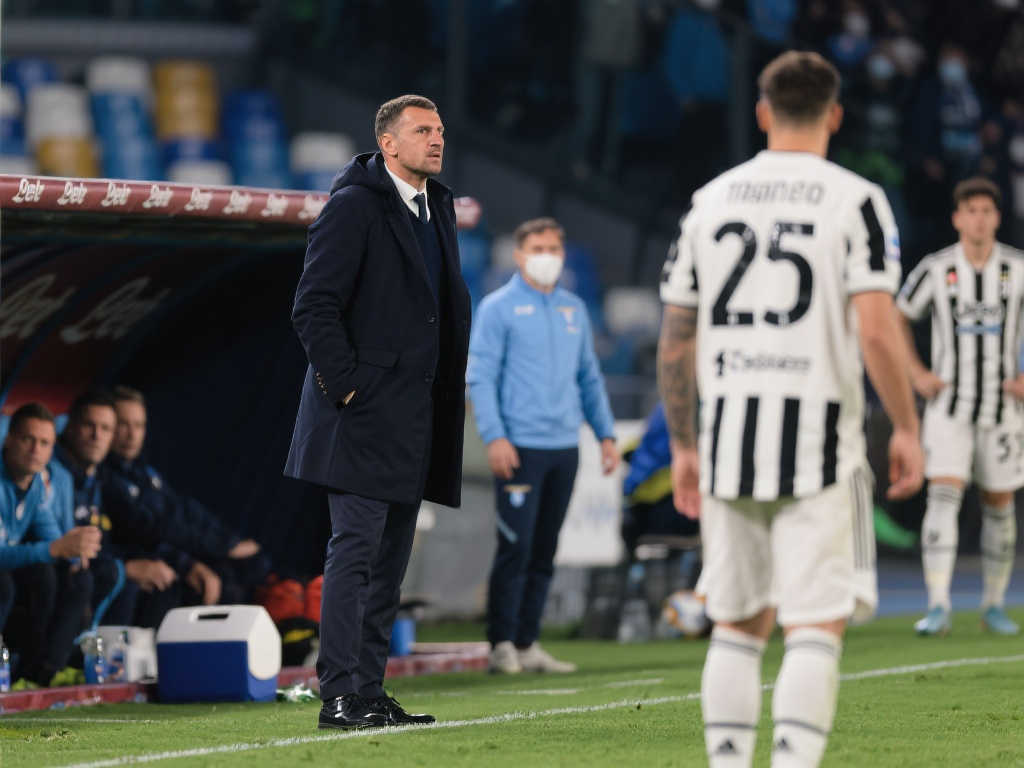 供了展示才 供了展示才